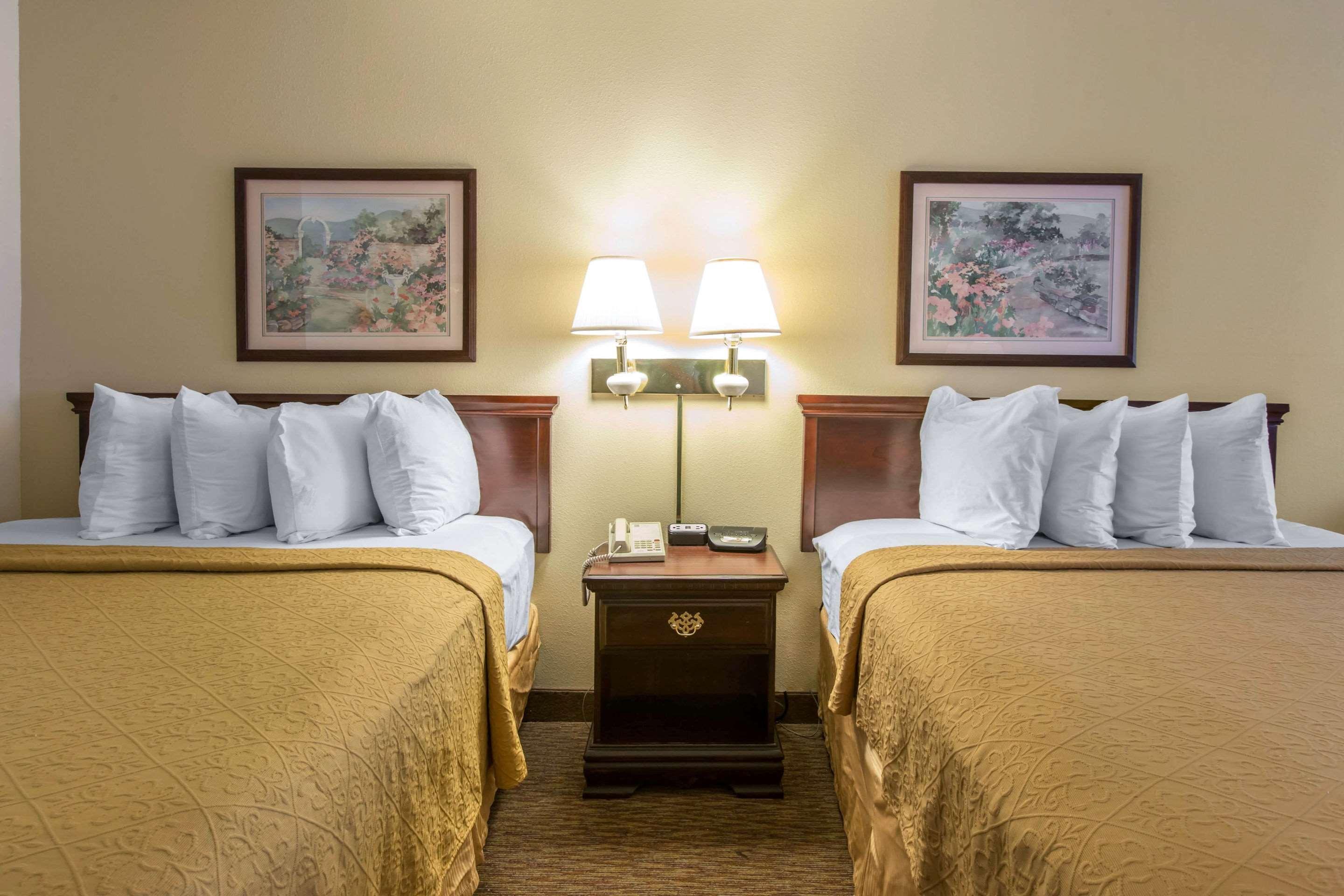 Quality Inn Кордел Экстерьер фото