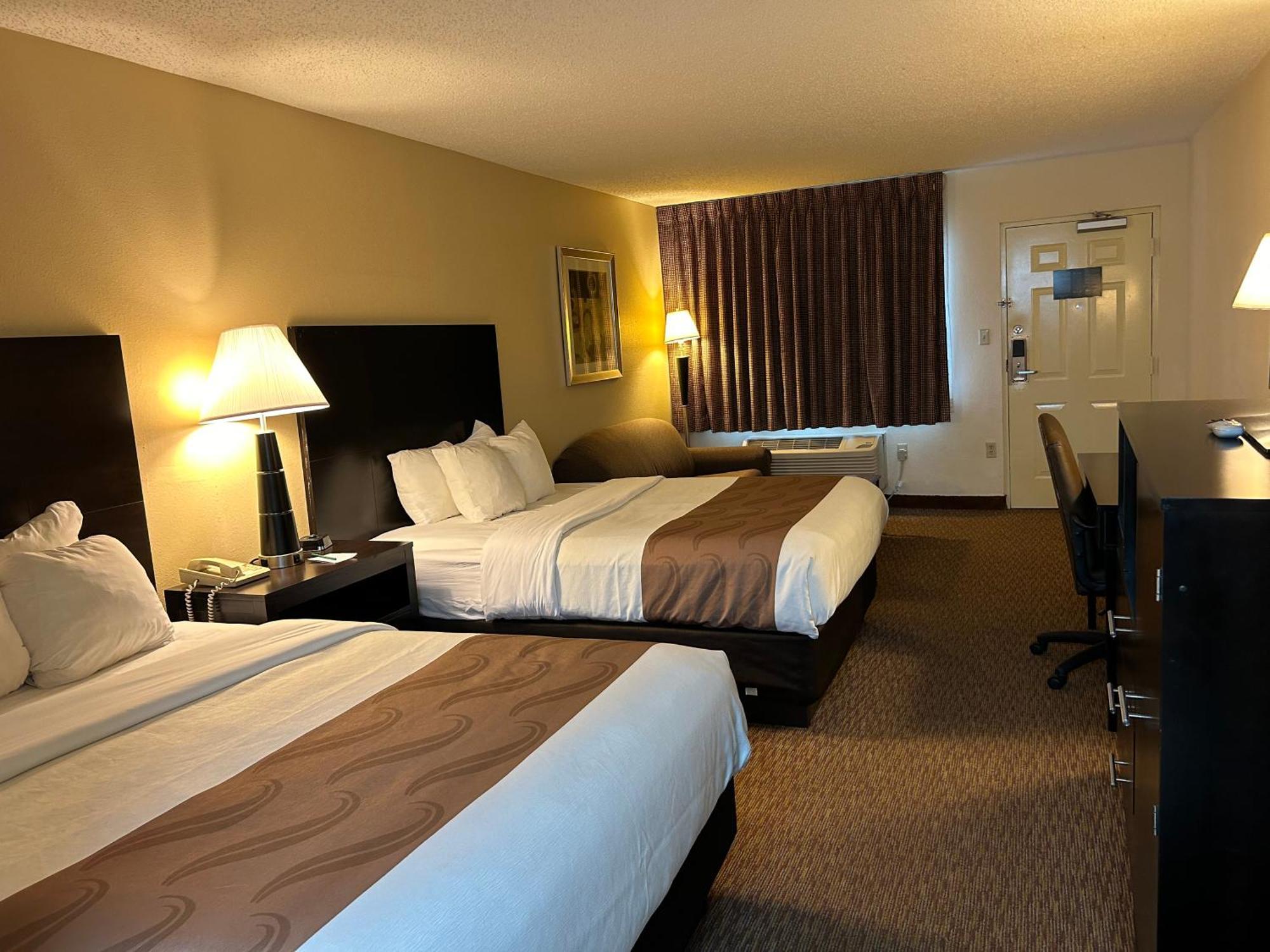 Quality Inn Кордел Экстерьер фото