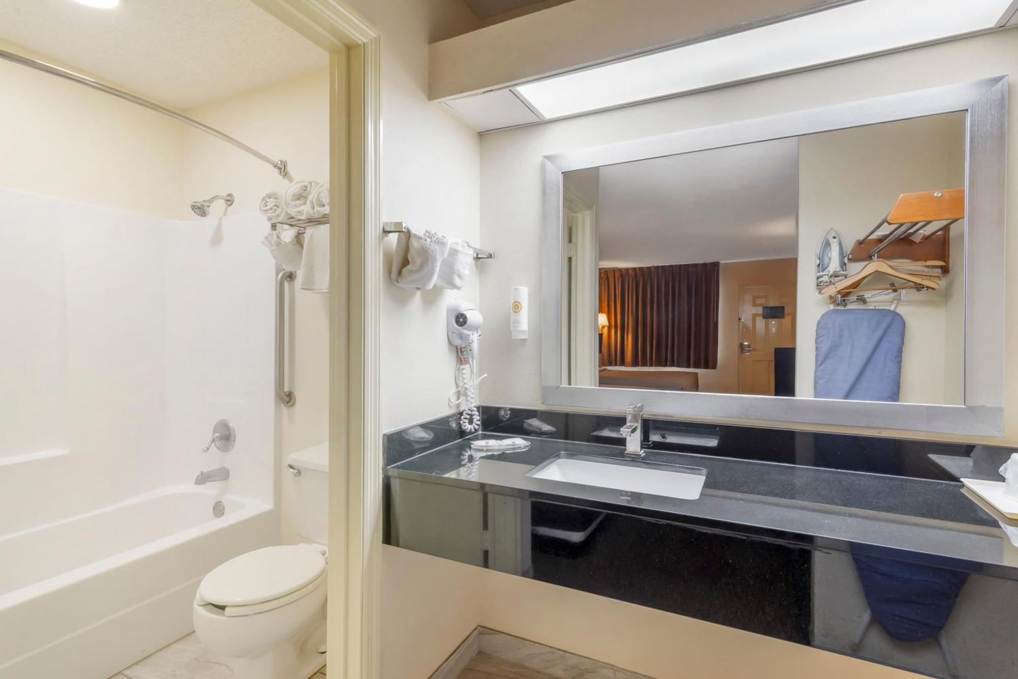 Quality Inn Кордел Экстерьер фото